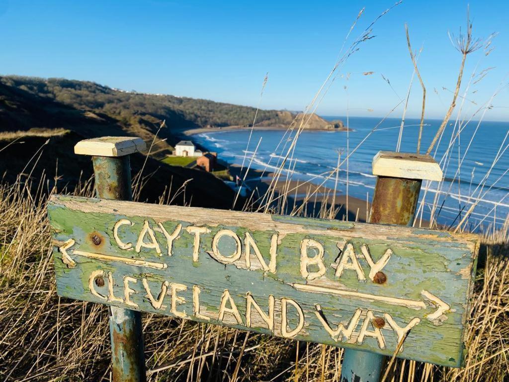 Nirvana Coastal Retreat Holiday Home Cayton Eksteriør billede